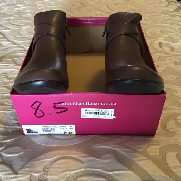 Naturalized Bridal Brown Ankle Boots, NWT, size 8.5, extremely soft leather - Picture 6 of 10